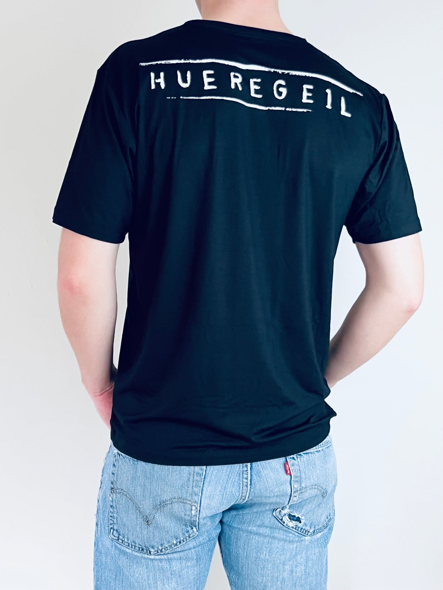 T-Shirt black w/ shoulder print
