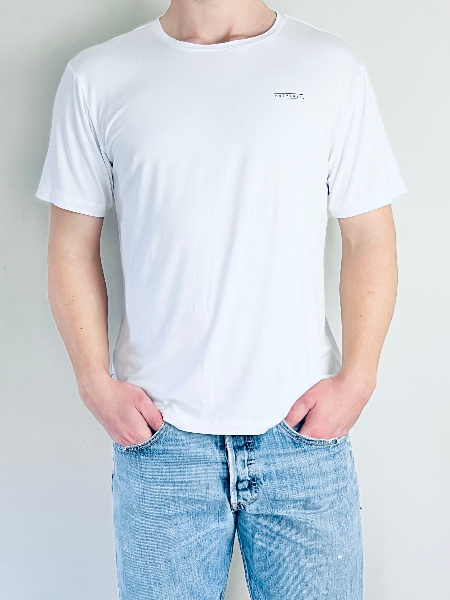 T-Shirt black w/ mini print