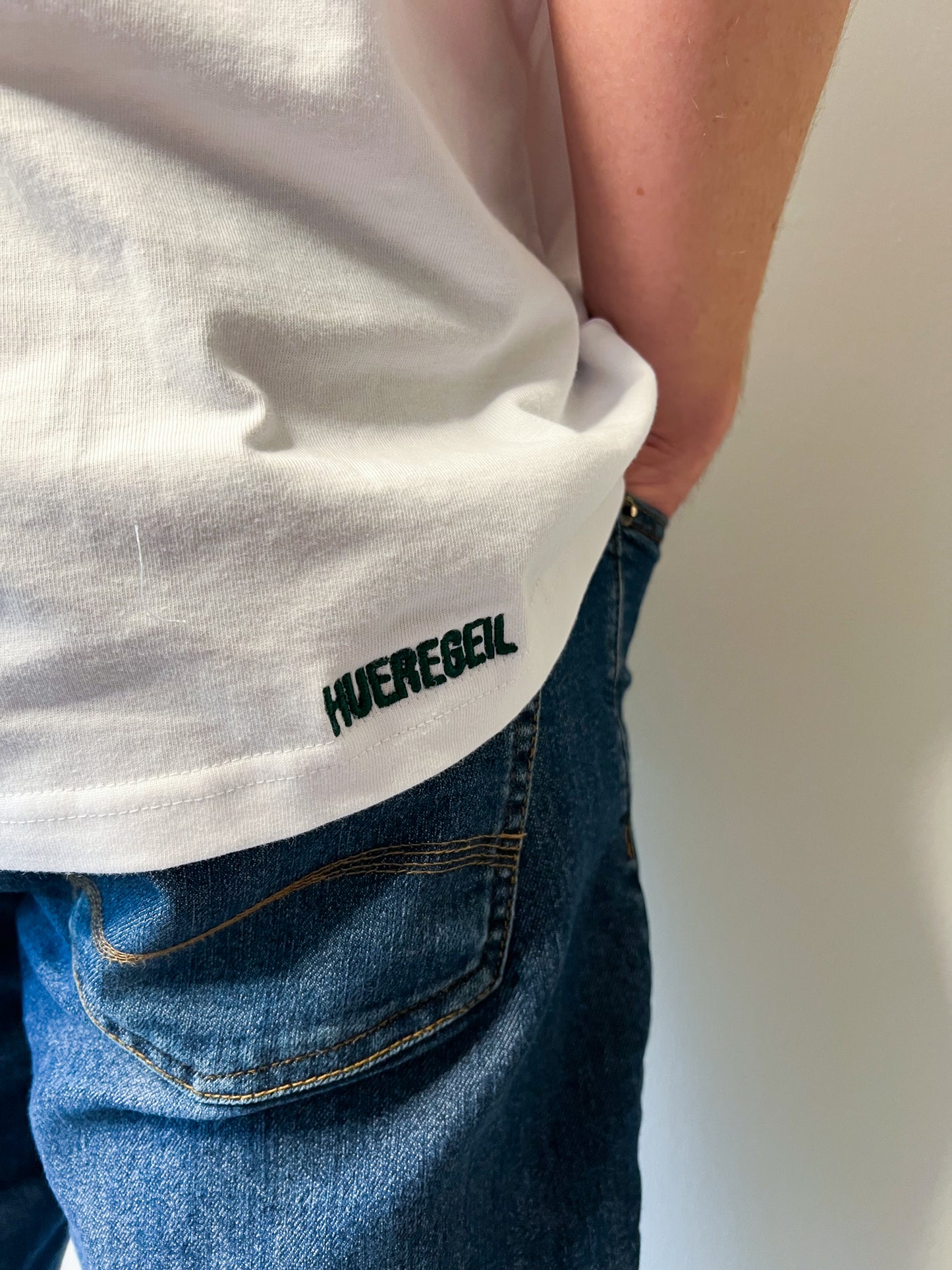 "De Foifer und s'Weggli" T-Shirt / NORI