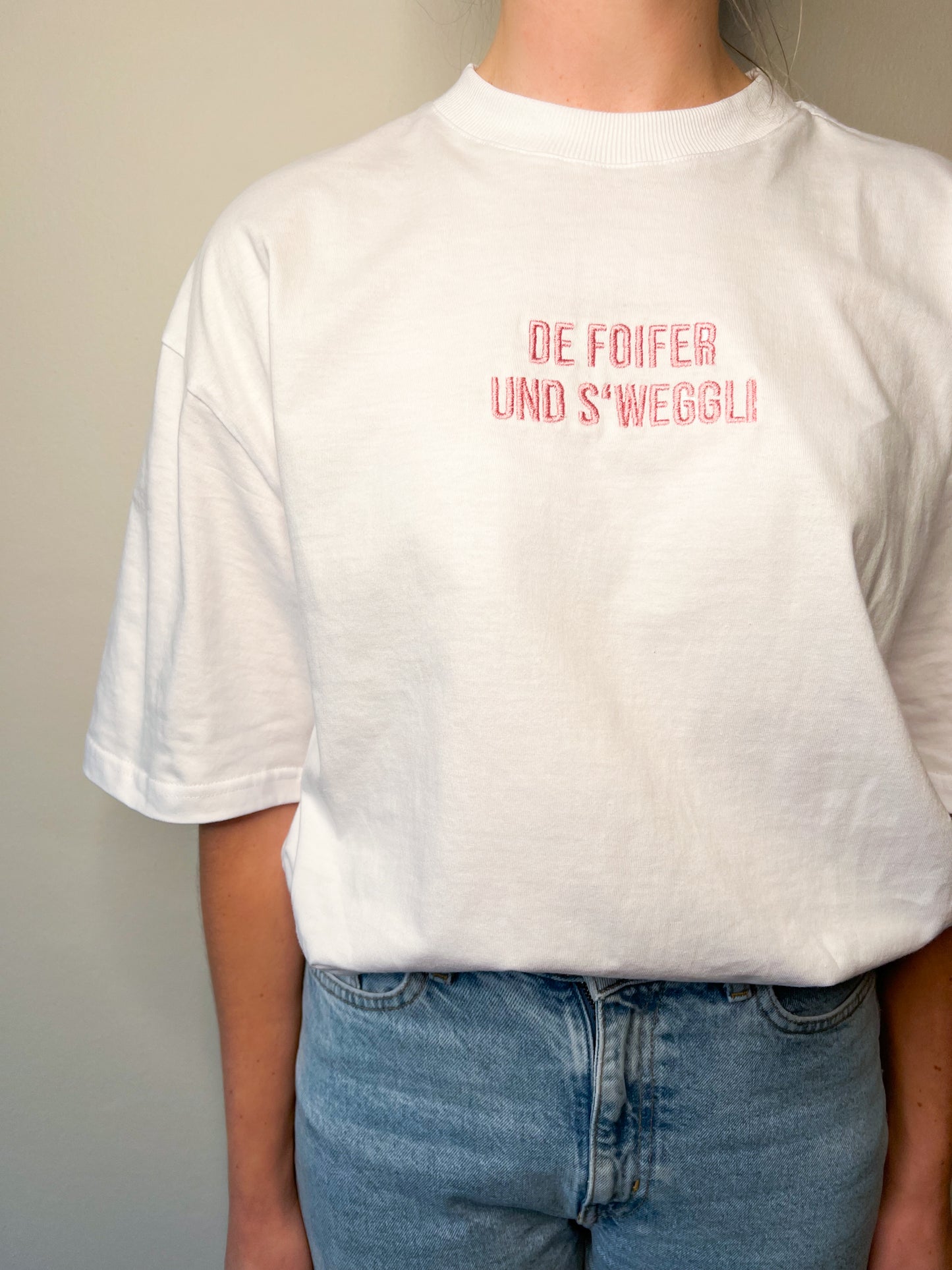 "De Foifer und s'Weggli" T-Shirt / BUBBLE GUM