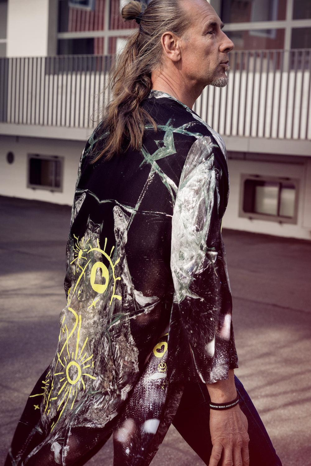Kimono w/ Lemon Print // HUEREGEIL x SARA SCHAER