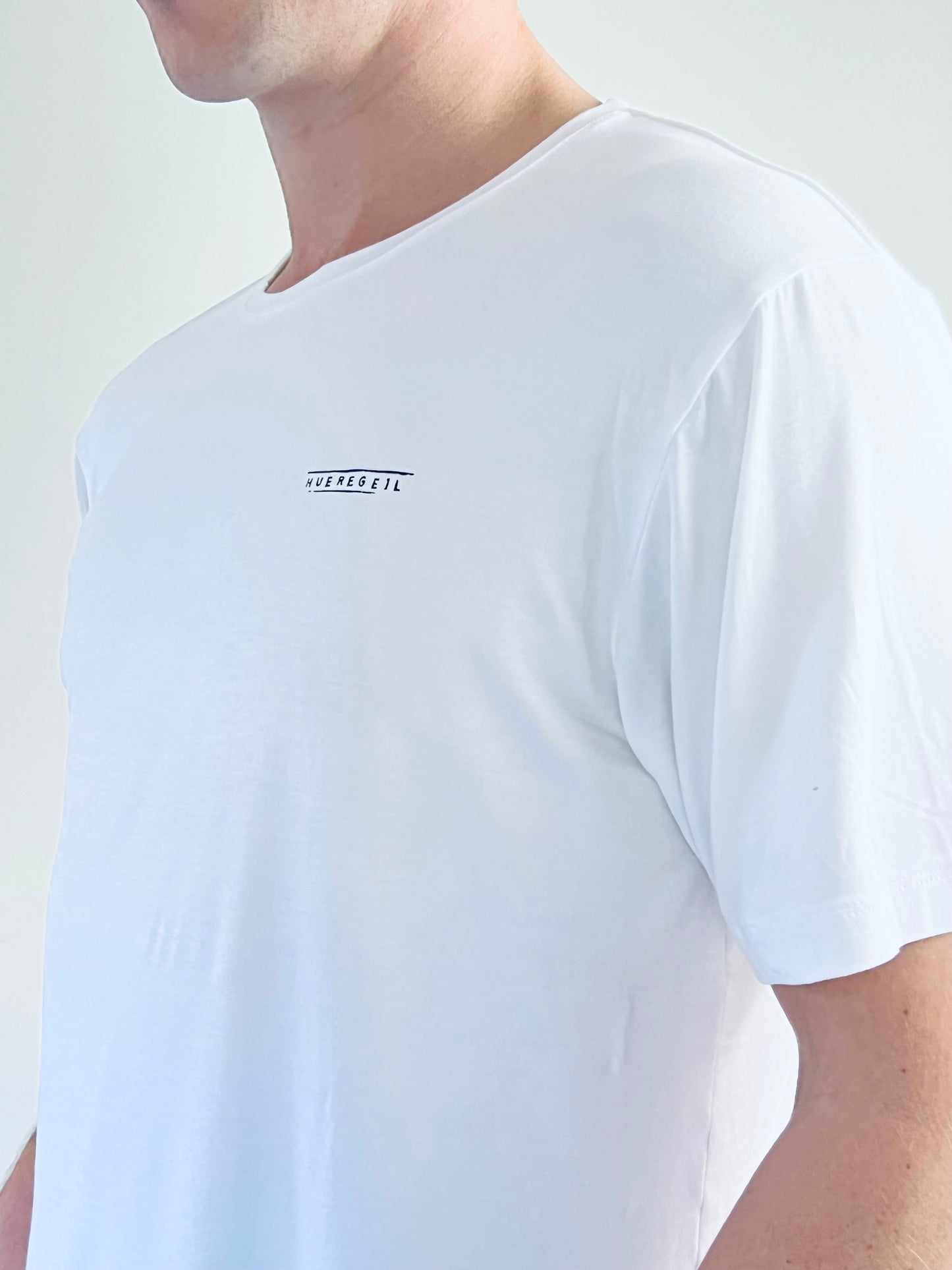 SALE because of new white fabric soon / Super thin!! T-Shirt white w/ mini print